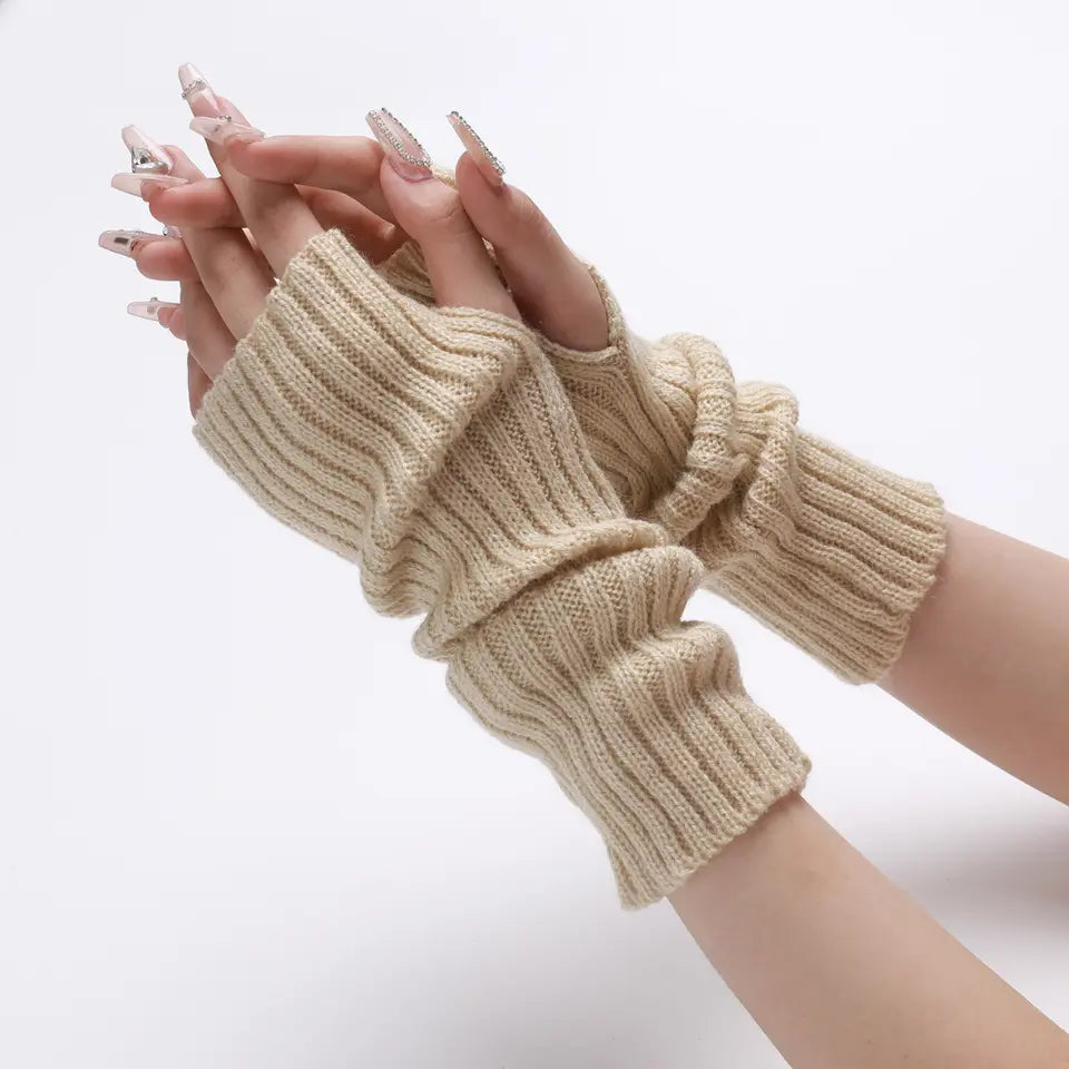 Sandy Serenity Fingerless Gloves